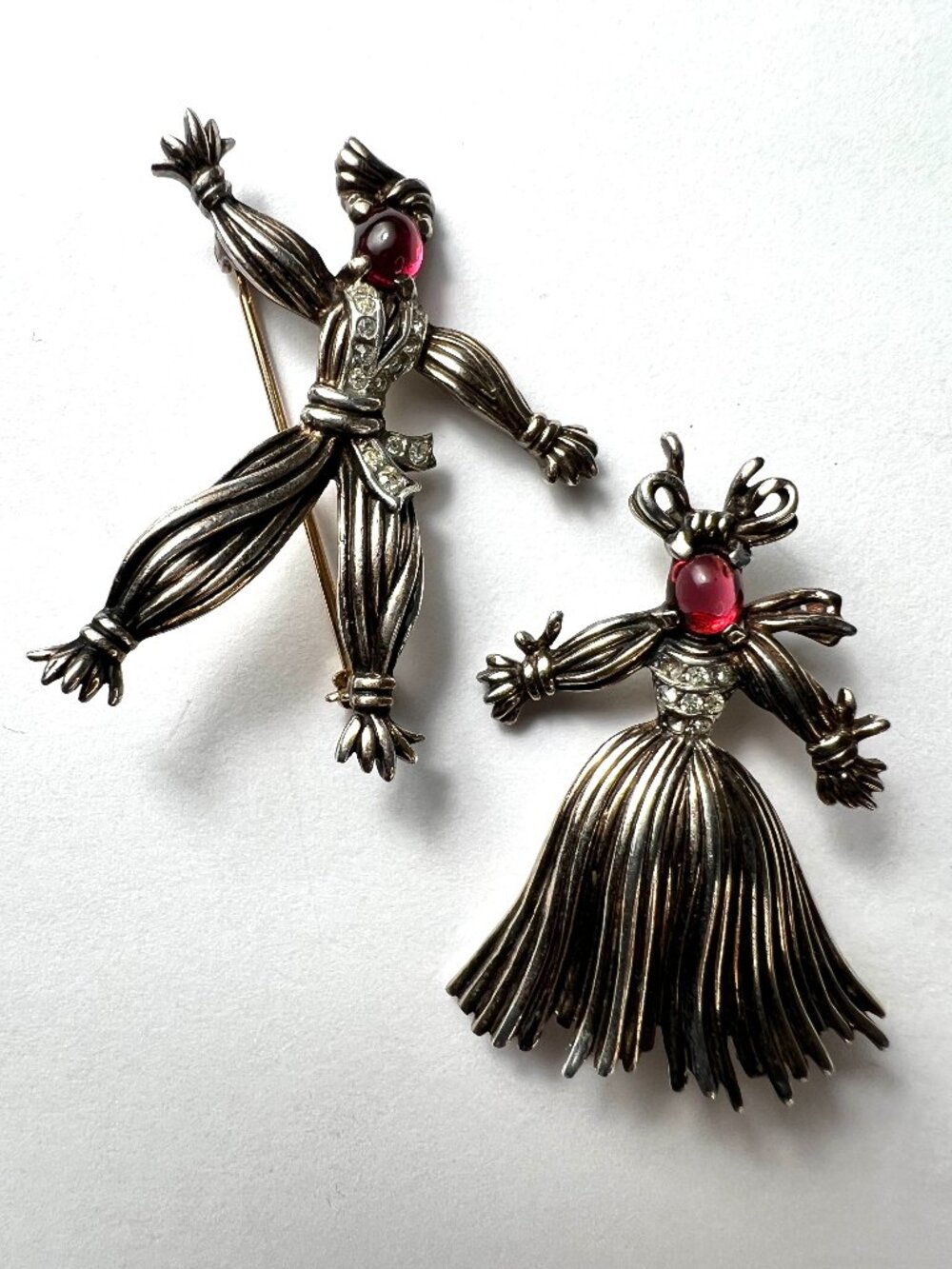VTG 1940's Trifari by Alfred Phillipe SS Nenette & Rintintin Rag Doll Broaches